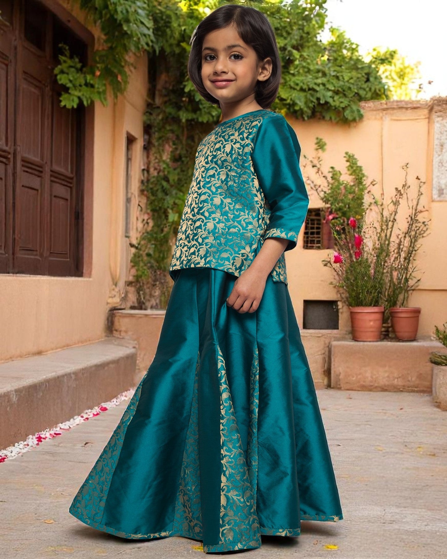 Regal Elegance: Brocade & Georgette 3-Piece Ensemble