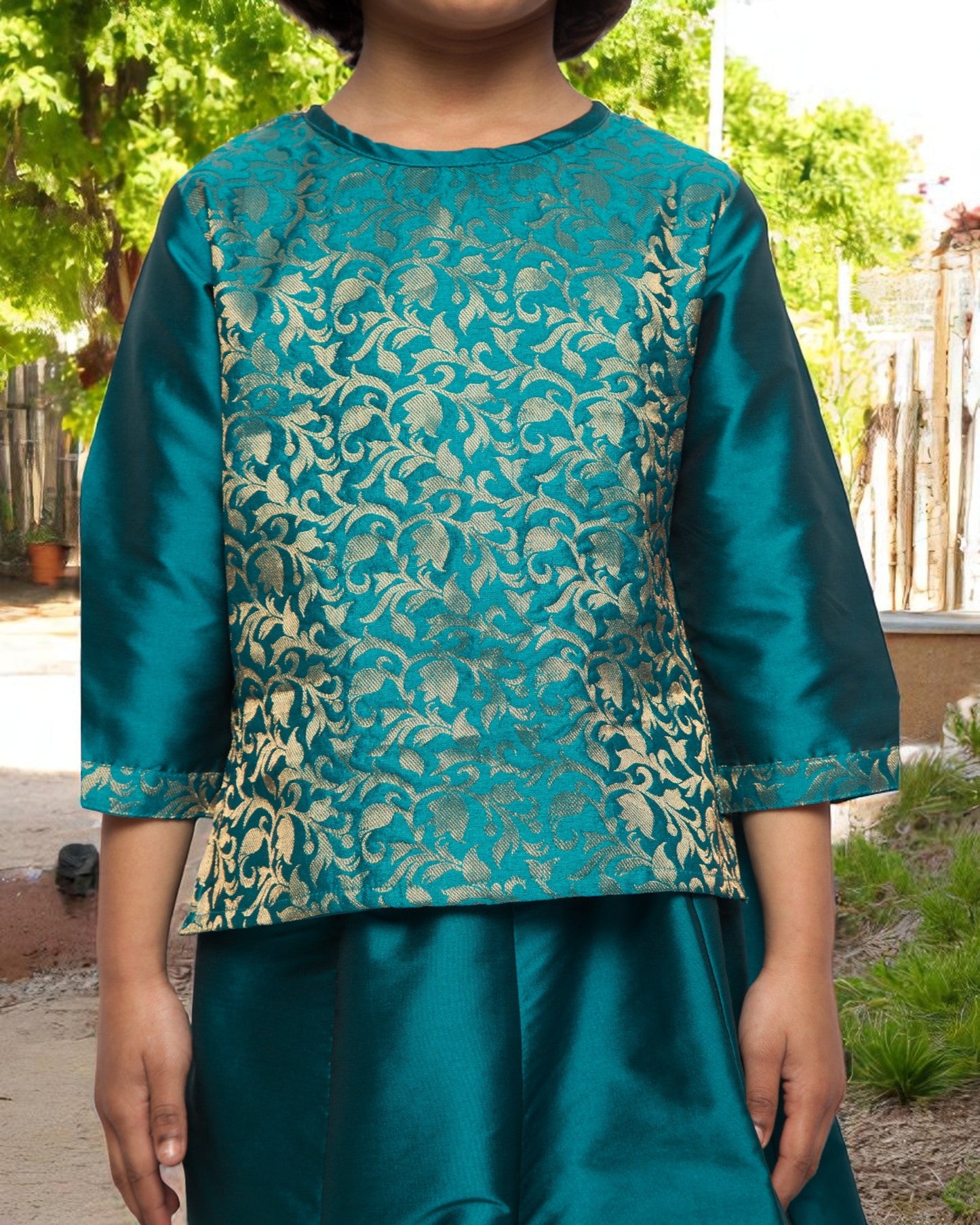 Regal Elegance: Brocade & Georgette 3-Piece Ensemble