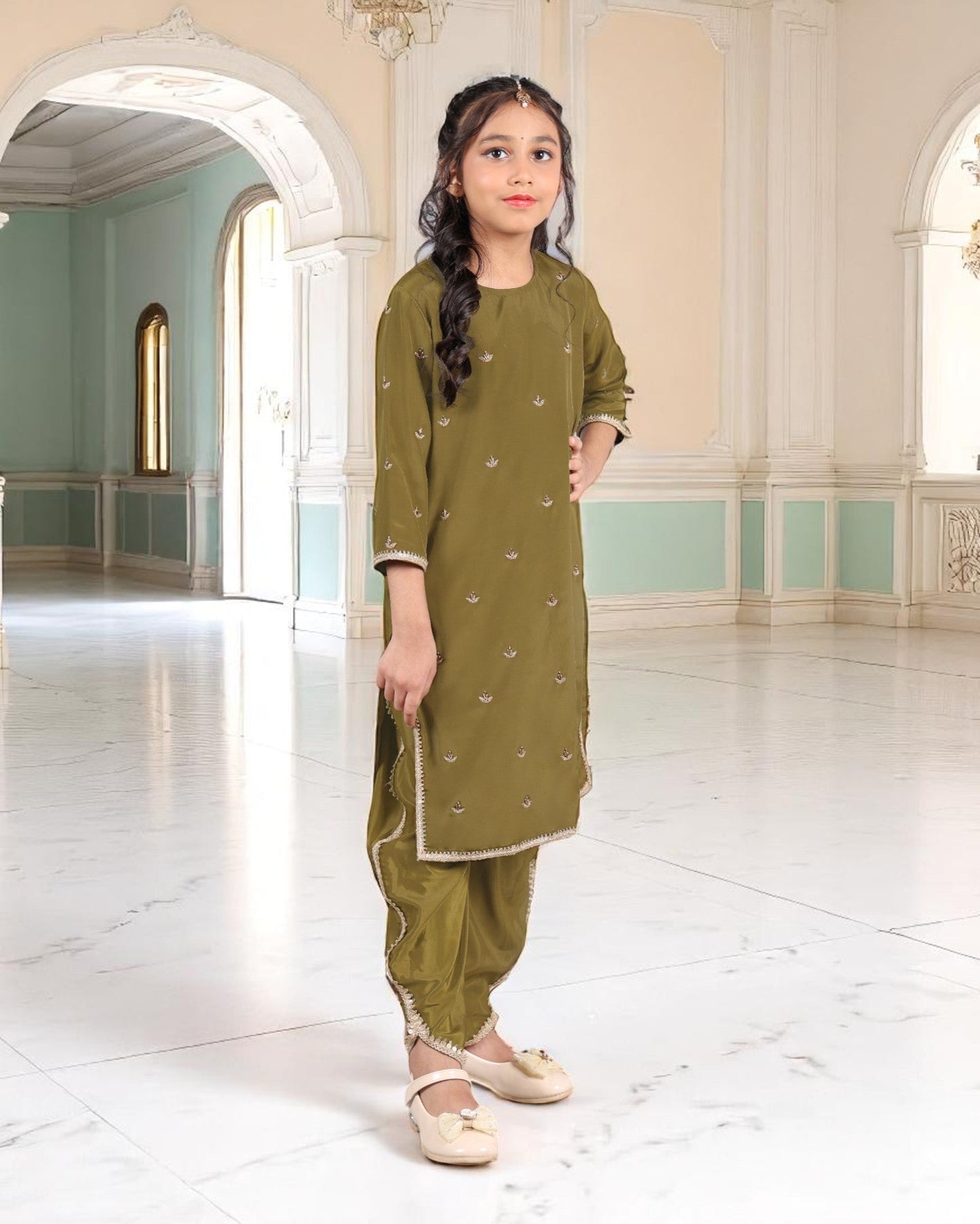 Jashmanara Girls’ Ethnic 3-Piece Tulip Pant Suit – French Crepe, Handwork & Lace