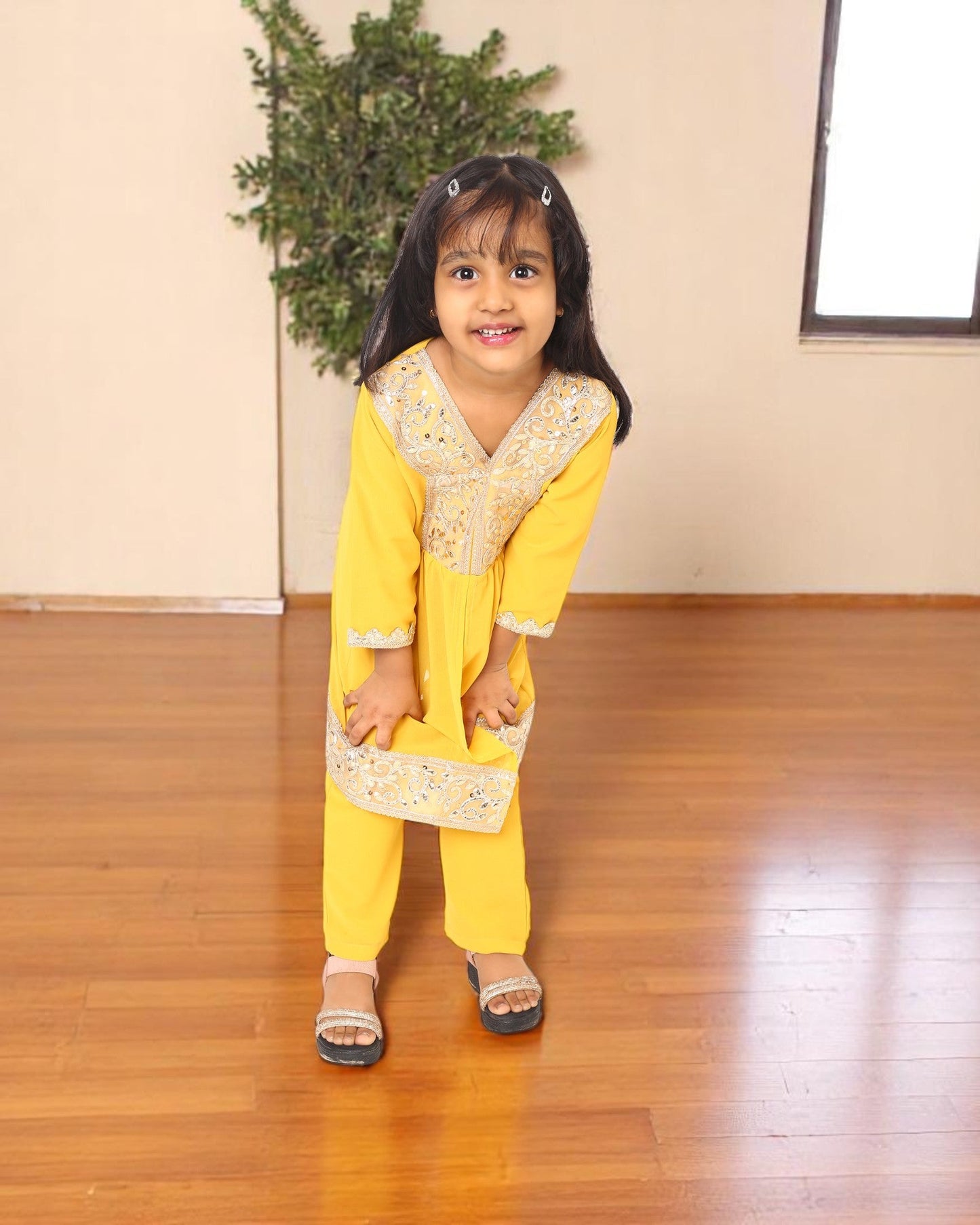 Elegant Three-Piece Georgette Suit for Girls