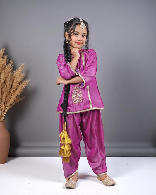 Jashmanara Girls’ 3-Piece Art Silk Suit – Semi Tulip Pant, Handwork & Lace