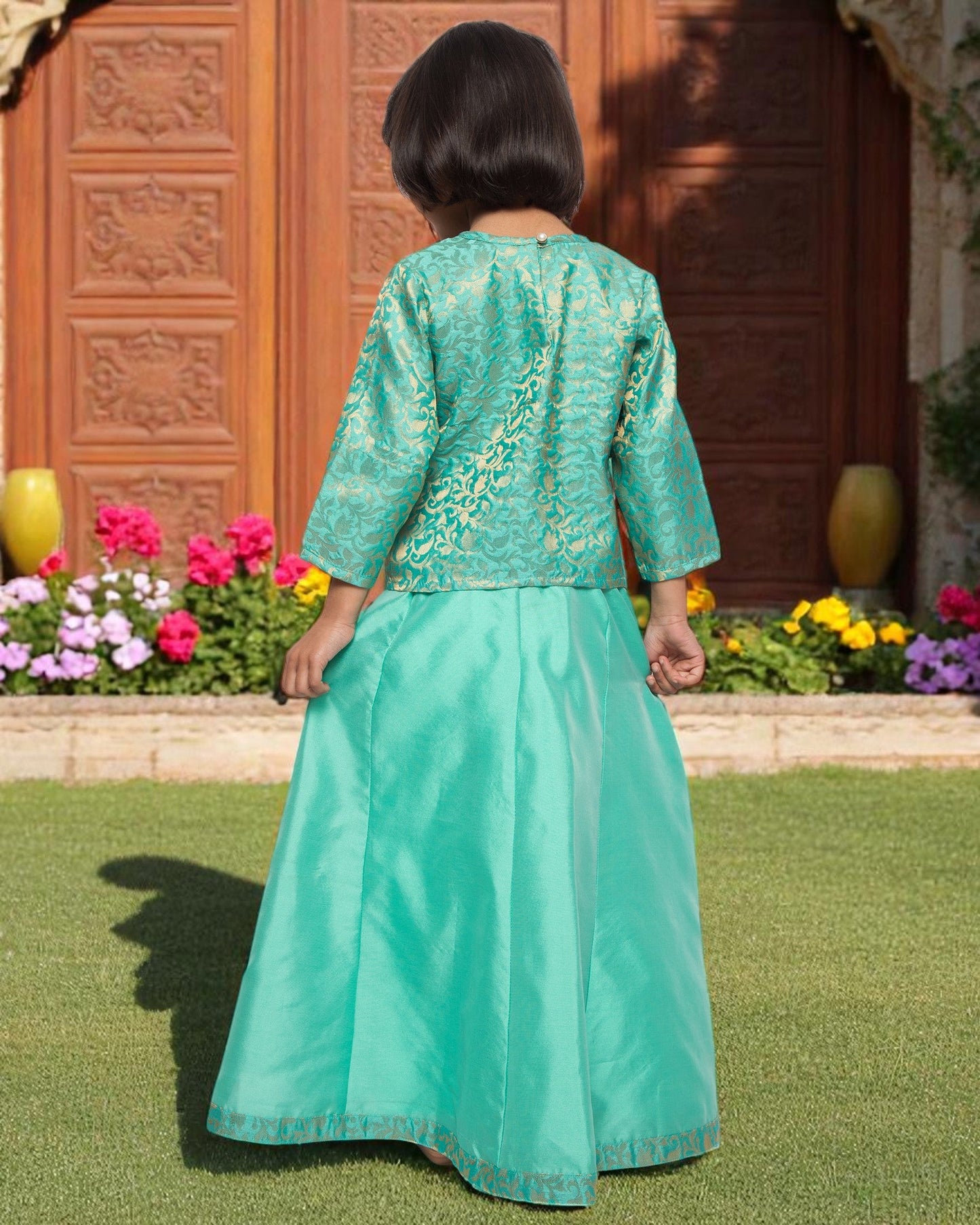 Regal Elegance: Brocade & Georgette 3-Piece Ensemble